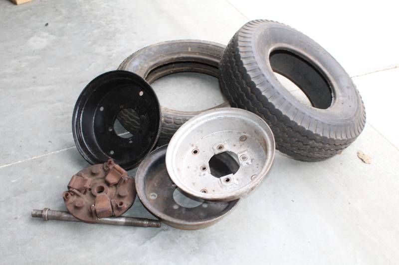 lot 194 image: Cushman Tires, Wheels, Axle