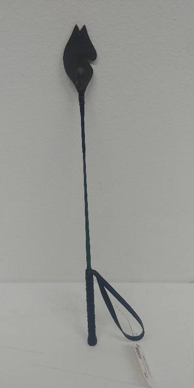 lot 42 image: Riding Crop