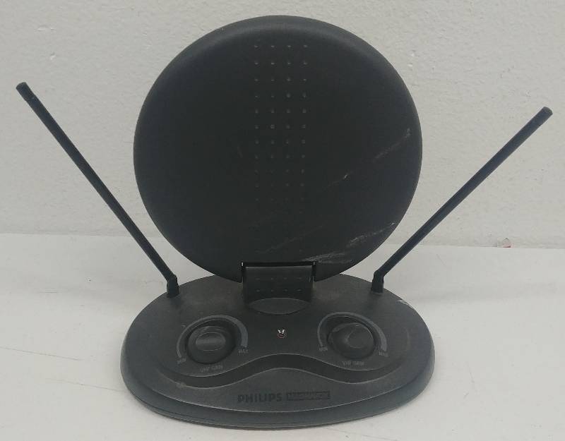 lot 54 image: Philips Magnavox Signal Reciever