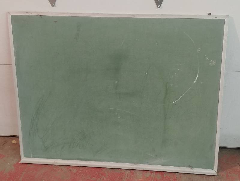 lot 98 image: 48 X 36 Chaulk Board
