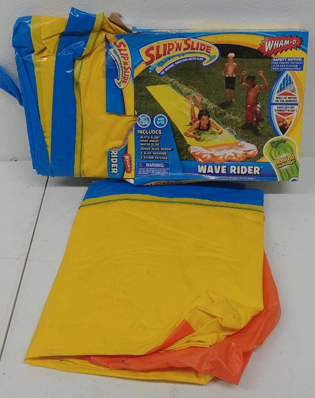 lot 174 image: Slip N Slide