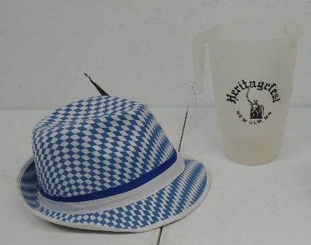 lot 195 image: Octoberfest Collectibles and Curios