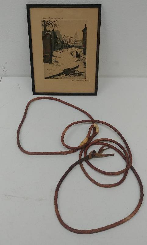 lot 198 image: Antique Vintage, Unique Collectible