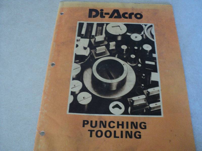 lot 58 image: Machine Tool Manual  Diacro Punchi...