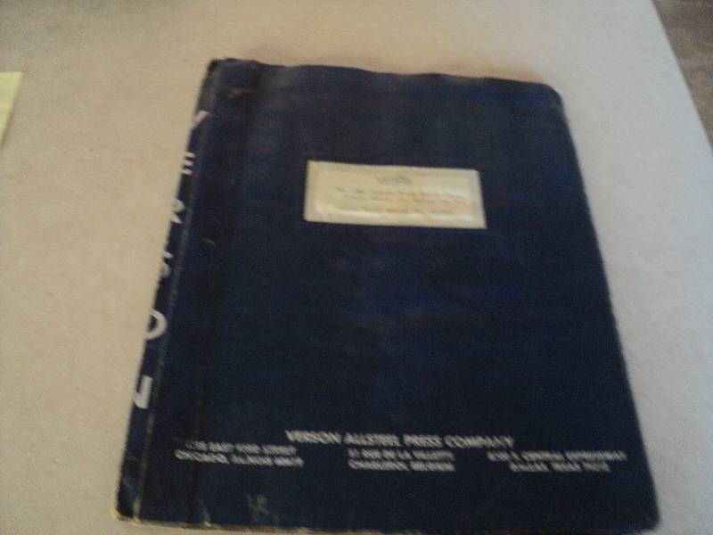 lot 169 image: Machine Tool Manual  Verson 1062 D...