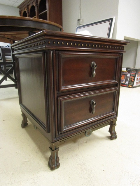NIGHT STAND