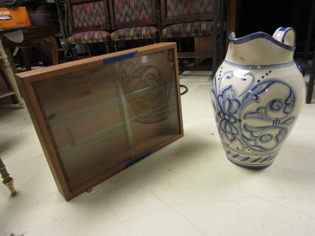 SHADOW BOX AND PITCHER