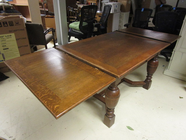 QUARTER SAWN OAK TABLE