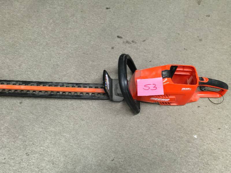 lot 53 image: Echo 24 in. 58-Volt Lithium-Ion Brushless Cordless Hedge Trimmer  TOOL ONLY in working condition