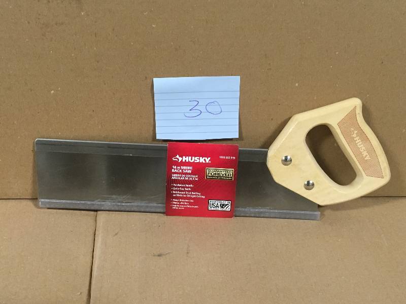 lot 30 image: Husky 14 in. Pro Miter Back Saw not used