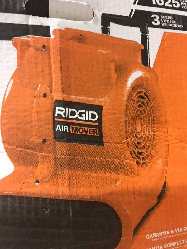 lot 61 image: RIDGID 1625 CFM Air Mover like new