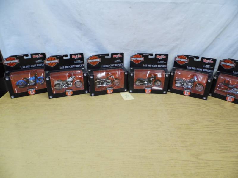 Harley Davidson Diecast Motorcycles