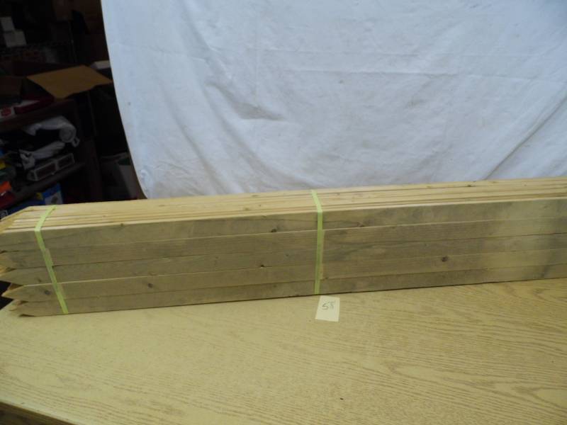 Lot of 50 Posts