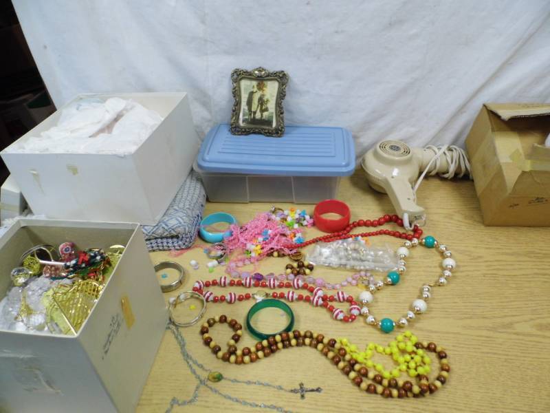 Costume Jewelry - Vintage Ornaments