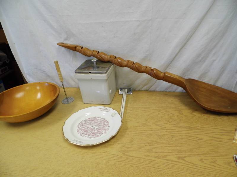 Spoon - Bowl - Cherry Sauce container