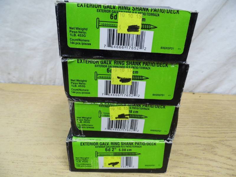 Lot of 4 Grip Tite Nails