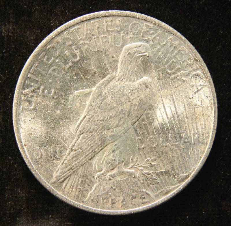 lot 50 image: 1924 PEACE SILVER DOLLAR