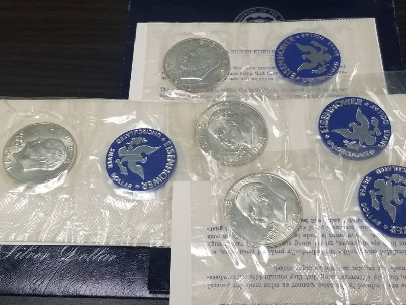 GROUP OF 4 BLUE PACK 1971-S EISENHOWER 40% SILVER DOLLARS IN ORIGINAL PACKAGING