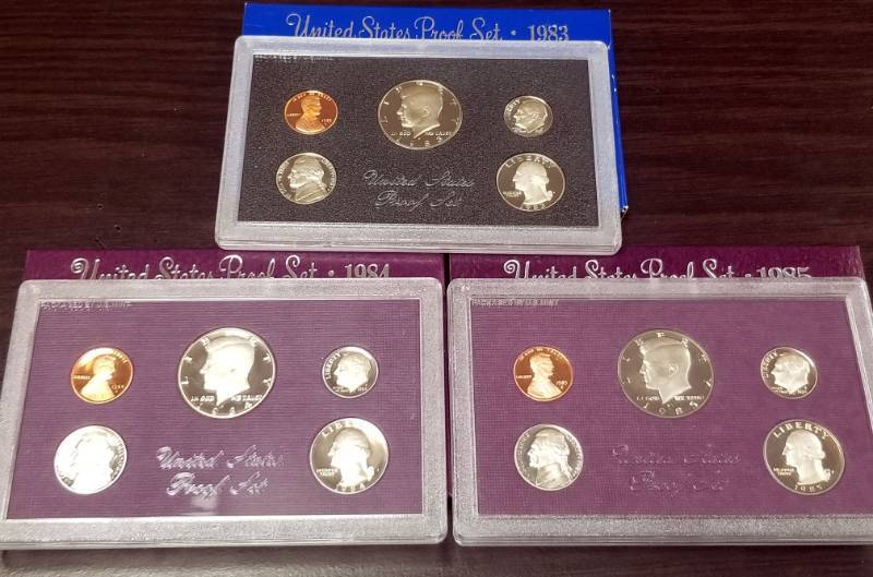 GROUP OF 3 US PROOF SETS 1983, 1984, 1985