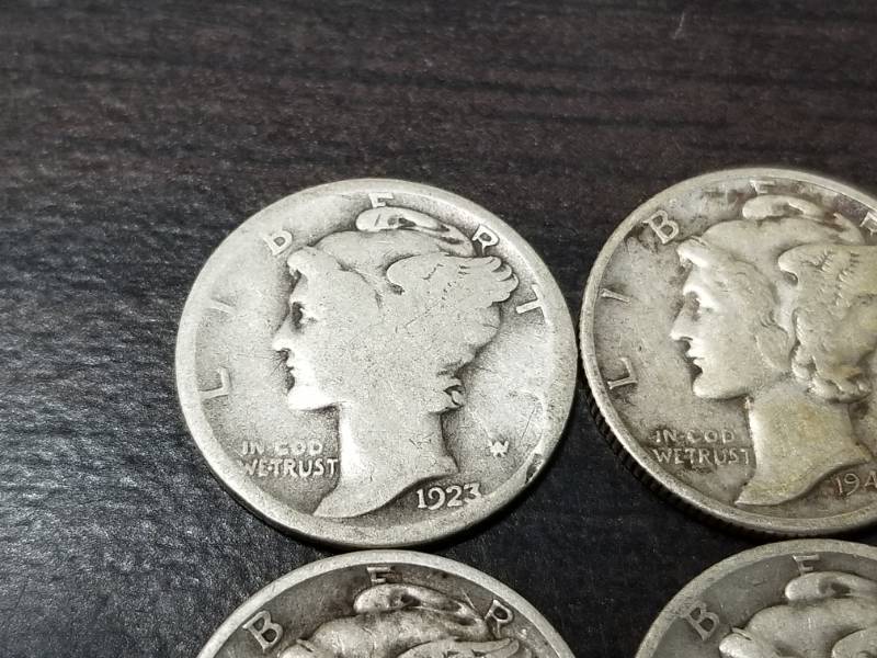 4 MERCURY SILVER DIMES AS PICTURED