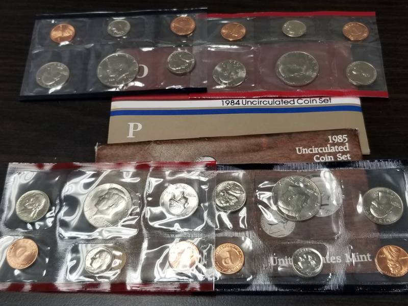 2 US MINT SETS 1984 & 1985