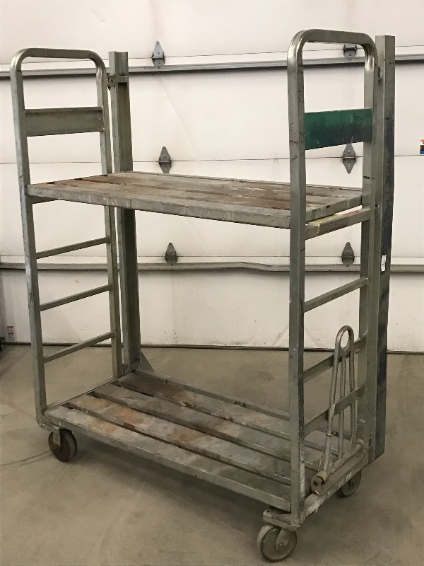 lot 1 image: Cannon Commercial Warehouse  Stocking Cart