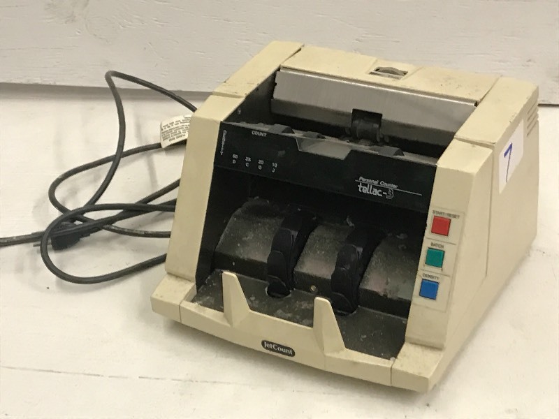 lot 7 image: Tellac-3 Money Counter