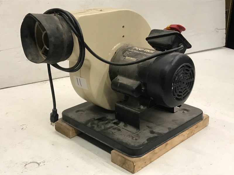lot 11 image: Pro-Tech Dust Collector Vac