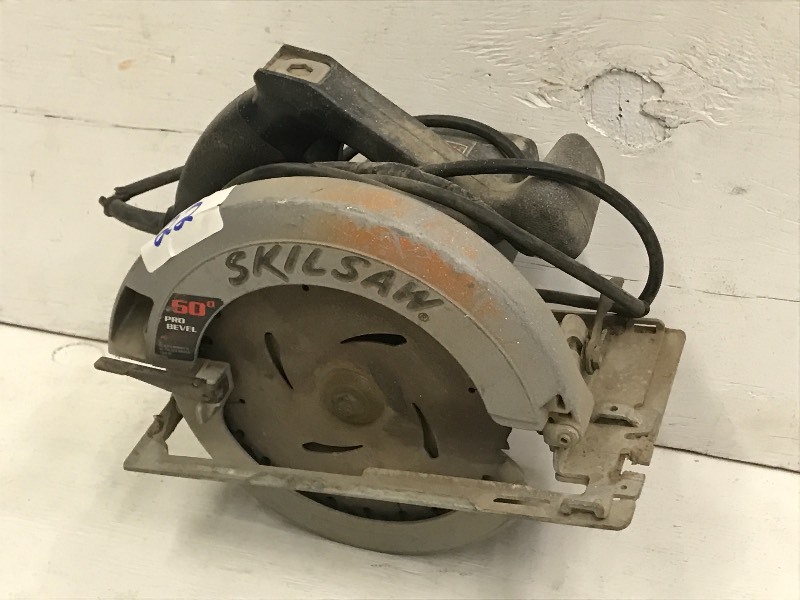 lot 22 image: Skilsaw Circular Saw