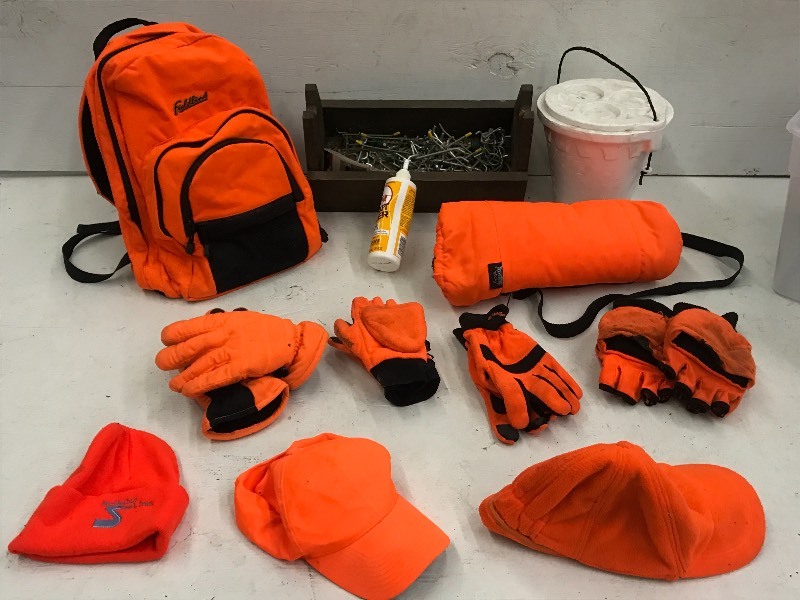 lot 40 image: Tote Of Hunting Clothing & Accessories