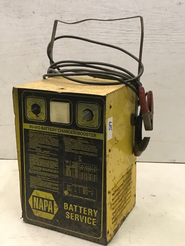 lot 65 image: Napa Battery Charger  Booster