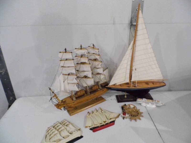 Ship Dcor