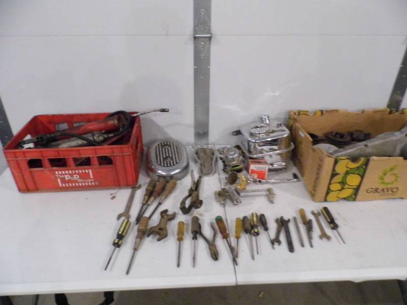 Tools - Grease Guns - Auto Parts
