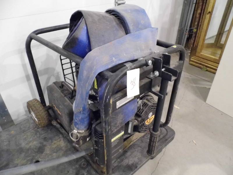 Steele Water Pump w Hose