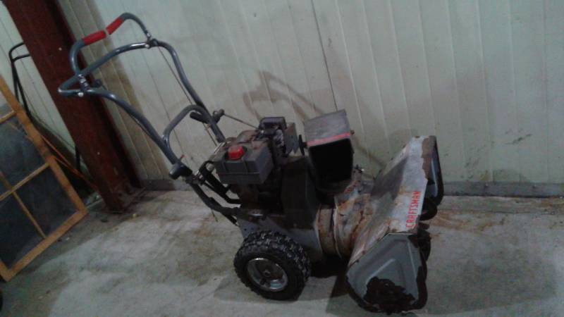 lot 14 image: Heavy Duty Craftsman Snow Blower, Used, Shows Lots Of Wear, Untested
