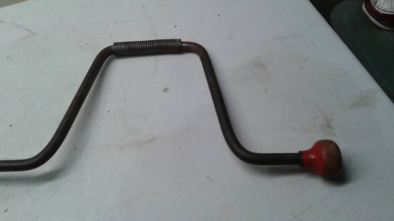 lot 30 image: Antique Ice Fishing Auger