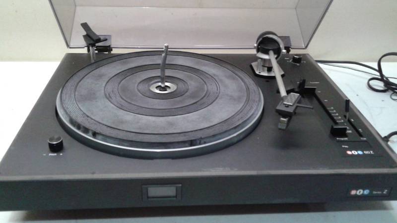 lot 38 image: BIC 60 Z Turntable record Player, Non working