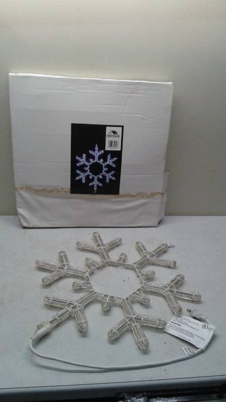 lot 56 image: Christmas Snowflake Light, Unused, Except For Testing