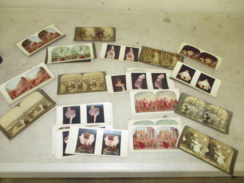 lot 44 image: Over 60 stereoscope cards