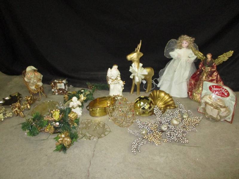 lot 63 image: Various Gold Christmas Decoration