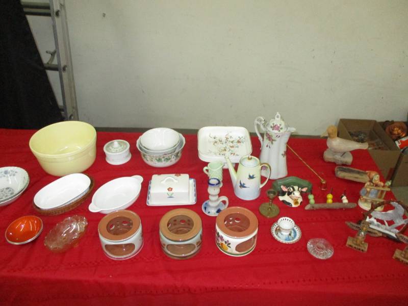lot 80 image: Various Glassware