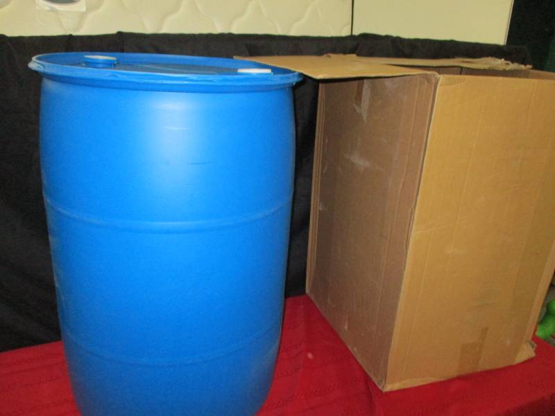 lot 141 image: 55 Gallon never used barrel open box
