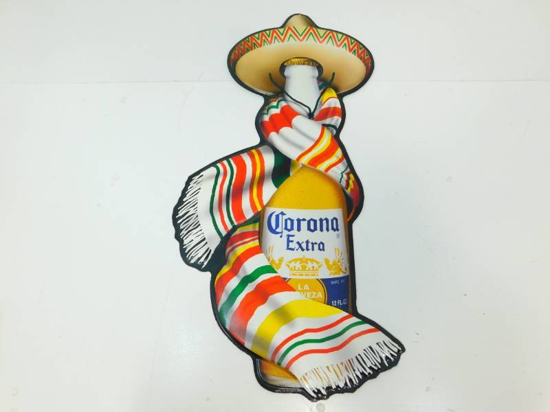 lot 7 image: Corona Extra Metal Sign