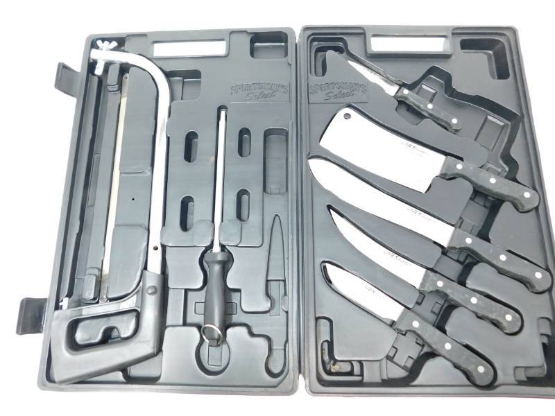 lot 83 image: Sportsmans Select 8 Pc Stainless Steel Butcher Knife Set