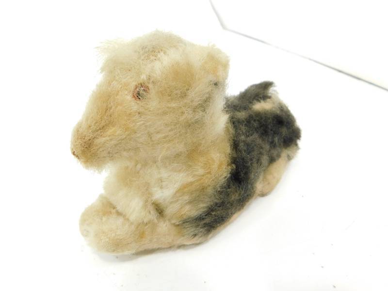lot 111 image: Antique Stuffed Dog Toy