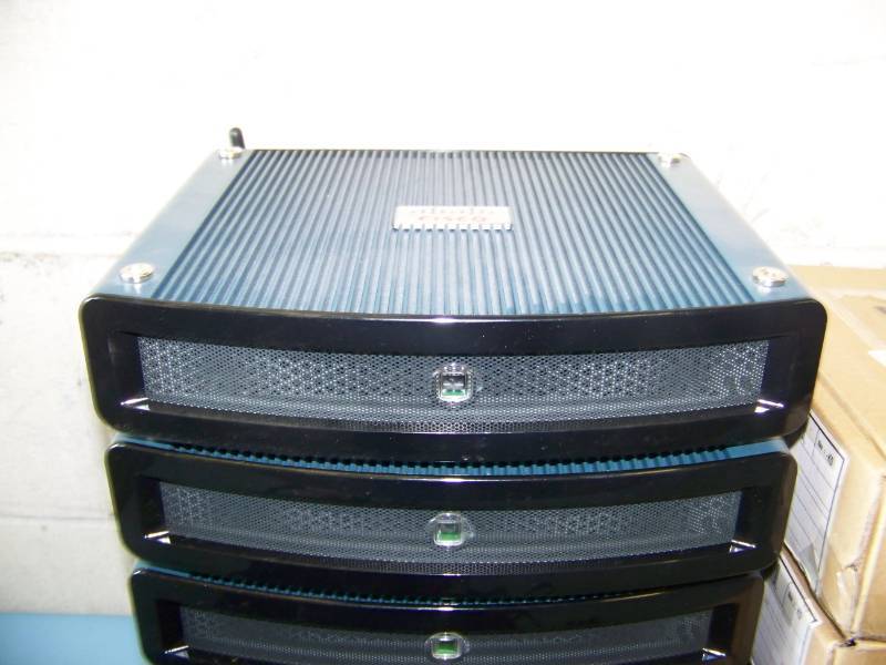 lot 84 image: (16) Cisco, Digital Hi-Definition (HD), Media Players