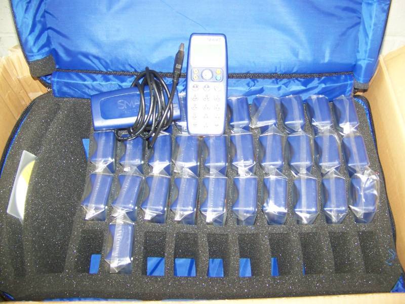 lot 59 image: SMART, SENTEO Interactive Audience Response System Units in Soft-Sided Carrying Case