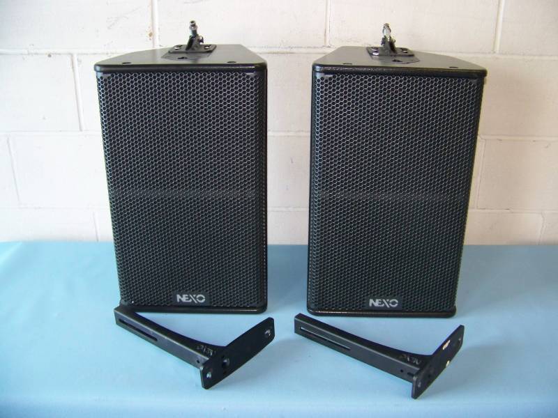 2 Nexo Ps 10 Speakers Loudspeakers With Mounting Brackets