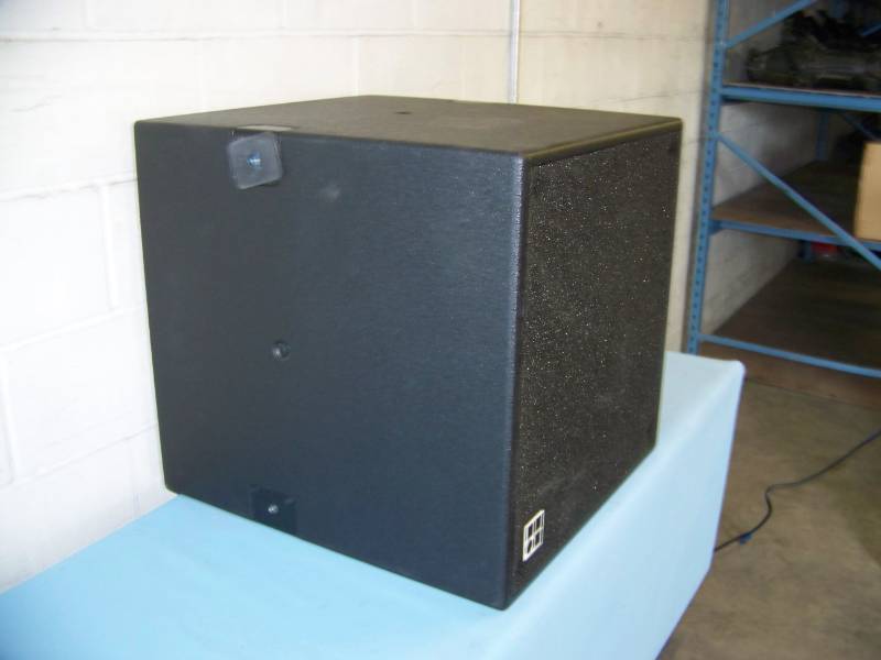 lot 7 image: d&b audiotechnik, Professional, Large Venue Speaker  Loudspeaker