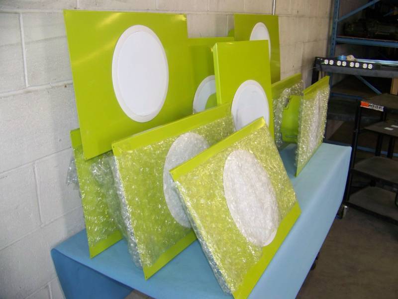 lot 29 image: (10) SoundTube, In-Ceiling Speakers  Loudspeakers in Lime Green Ceiling Tile Brackets